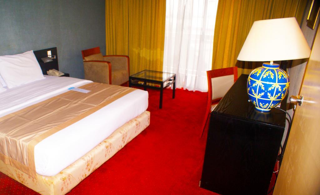 Hotel Sawa Douala Exterior photo
