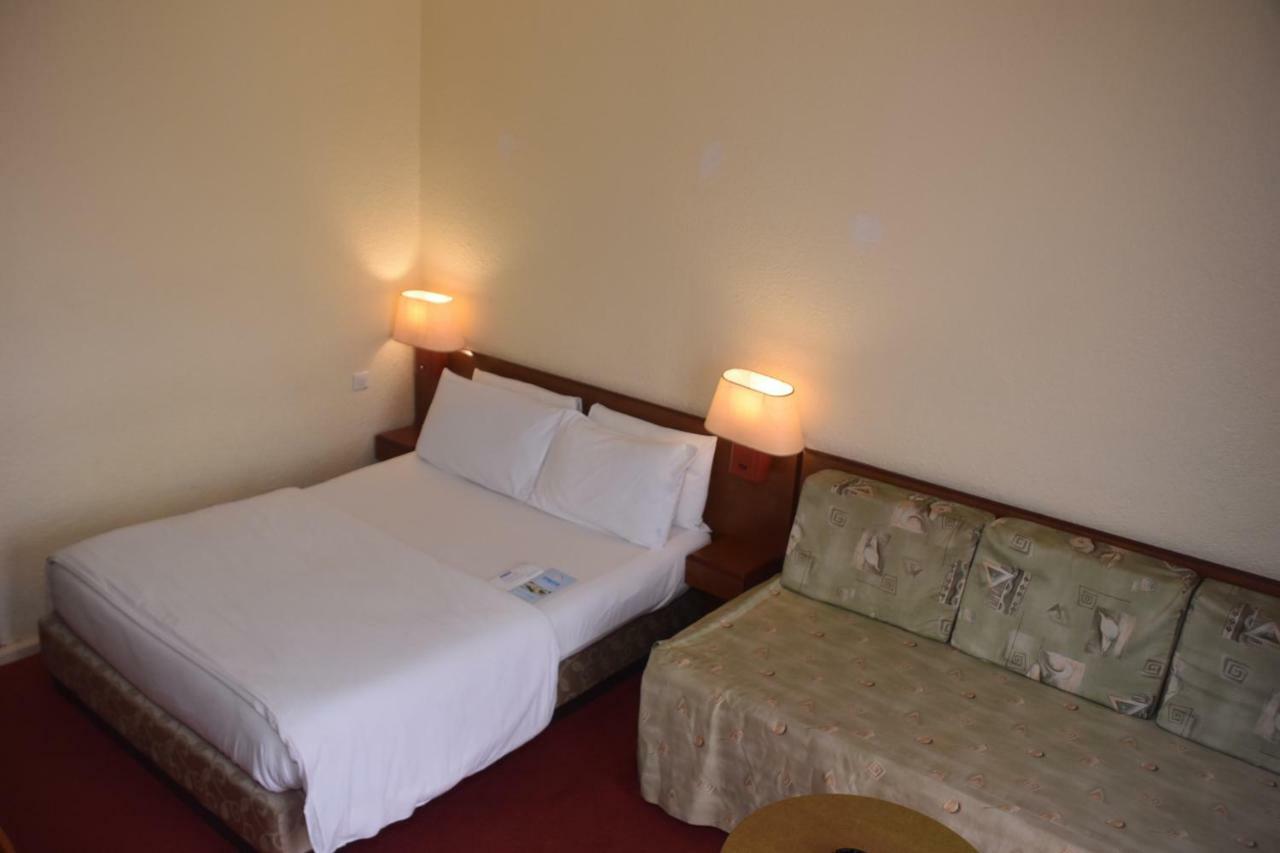 Hotel Sawa Douala Exterior photo